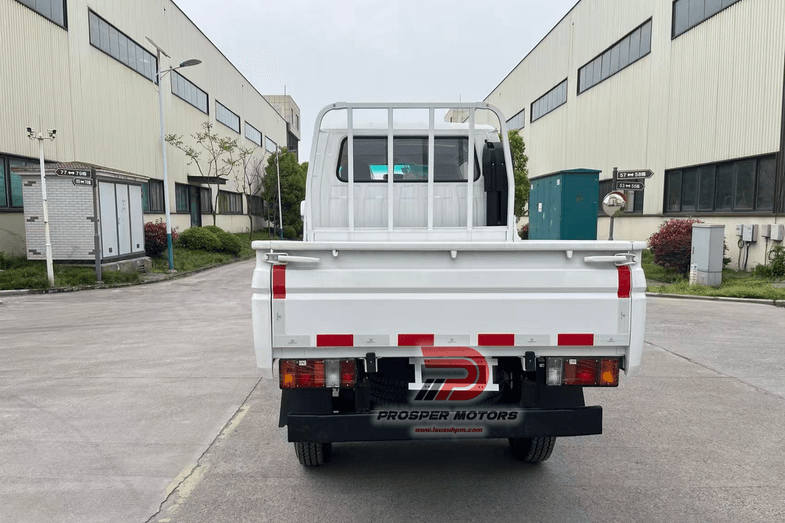CAMION DE CARGO LÉGER À DOUBLE CABINE QINGLING D'ISUZU NKR 4X4 4W 2TON