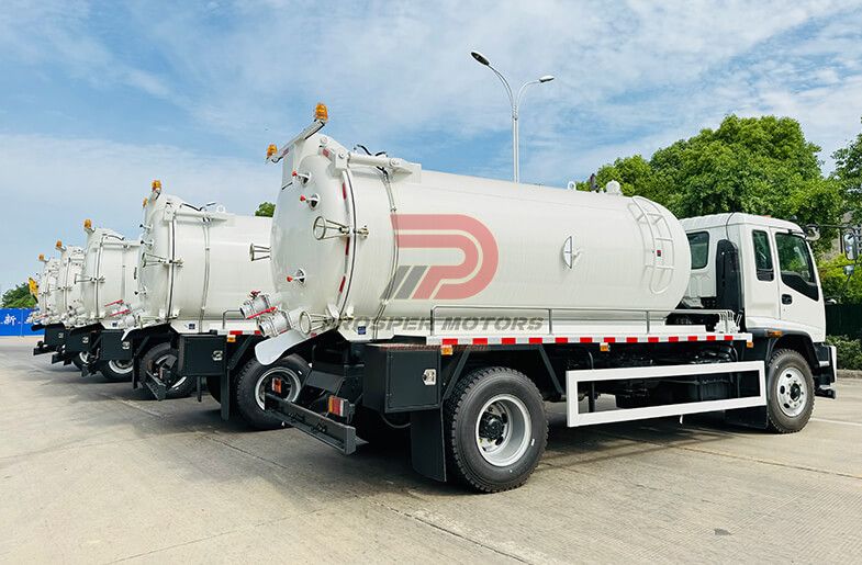 10 cubic meters 4x2 ISUZU FTR 10m3 dej phwj lub tshuab nqus tsev tank tsheb
