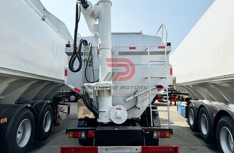 ISUZU NPR 5ton 10cbm fôrtank lastebil til salgs