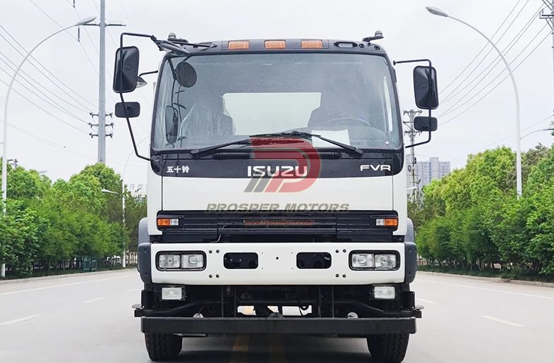 ISUZU FVR 8t-10tunový vysavačový zametací vůz 240HP 4x2