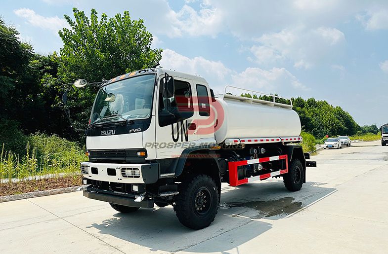 ISUZU FTS 4X4 6HK1 15Tonna 15.000L torfæruvatnsbíll