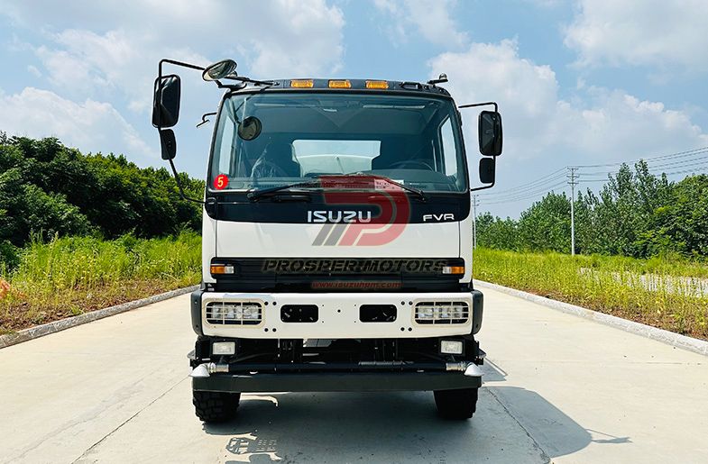 ISUZU FTS 4X4 6HK1 15Tonna 15.000L torfæruvatnsbíll