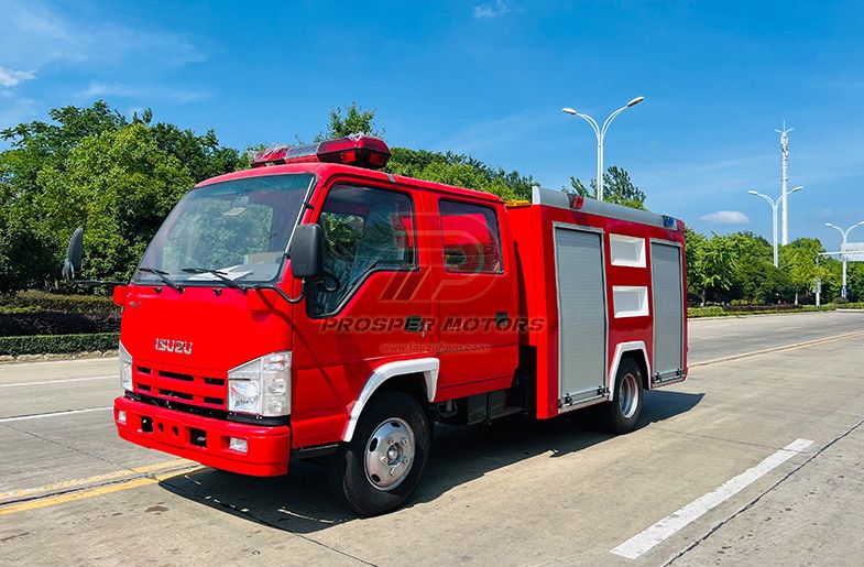 شاحنة إطفاء ISUZU ELF NKR سعة 1500 لتر