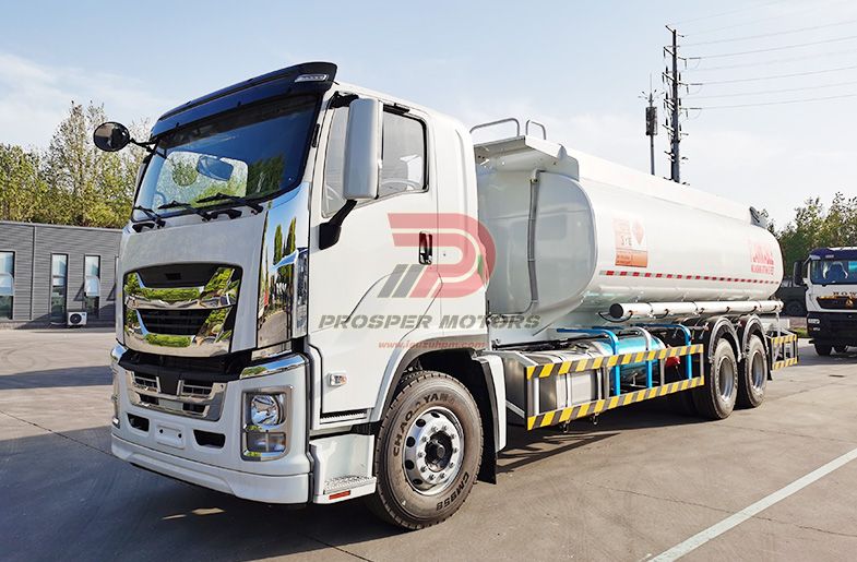 ISUZU 6X4 GIGA VC66 20000L စက်သုံးဆီတွဲ ၆ ခန်းပါ