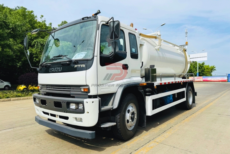 ราคารถบรรทุกน้ำเสีย Isuzu China FTR