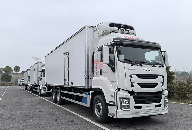 Qingling isuzu 4x4 refrigerated truck for sale