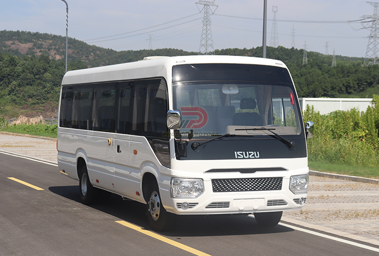 ISUZU 4x2 27-33 Assentos 8m Coaster Mini Bus com motor ISUZU