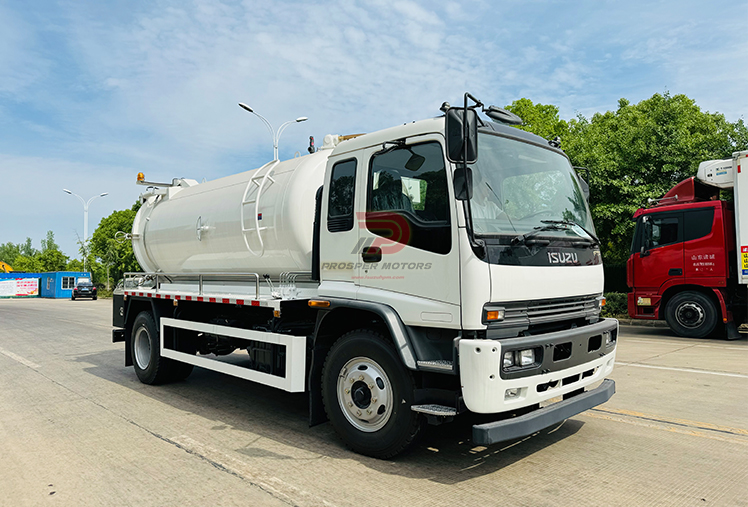 ISUZU FTR 10m3 կեղտաջրերի վակուումային բաք