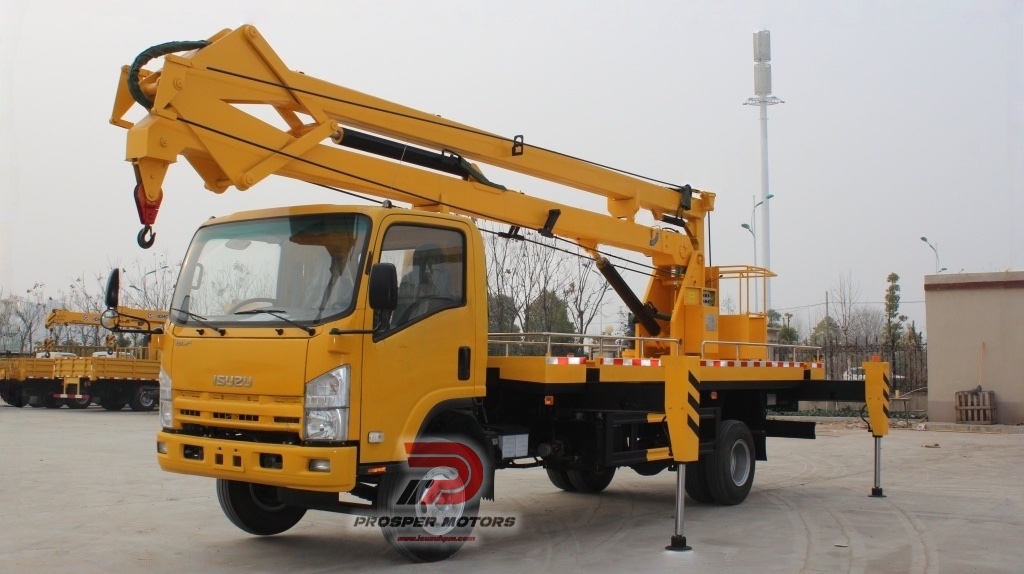 ISUZU FRR 4×2 20మీ<br><br><strong>దీనికి ఉత్తమమైనది:</strong> వీధి దీపాల నిర్వహణ, టెలికాం ఇన్స్టాలేషన్, 4–5 అంతస్తుల భవన ముఖభాగాలు, చెట్లను కత్తిరించడం, పట్టణ మౌలిక సదుపాయాల పని<br><br>ఇసుజు FRR మీడియం-డ్యూటీ ఛాసిస్పై నిర్మించబడిన ఈ మోడల్, సిటీ వీధులు మరియు రద్దీగా ఉండే నిర్మాణ మండలాలకు సరిపోయే కాంపాక్ట్ ఫుట్ప్రింట్తో 20మీ వర్కింగ్ హైట్ను అందిస్తుంది. పాత స్ట్రెయిట్-ఆర్మ్ డిజైన్ల వలె కాకుండా, FRR 20m ఇరుకైన పట్టణ పరిసరాలలో ఖచ్చితమైన యుక్తిని అనుమతించే మడత బూమ్ను కలిగి ఉంది. వర్క్ బాస్కెట్ యొక్క ఆటోమేటిక్ లెవలింగ్ మెకానిజం బూమ్ యాంగిల్తో సంబంధం లేకుండా ప్లాట్ఫారమ్ను క్షితిజ సమాంతరంగా ఉంచుతుంది - రీపొజిషనింగ్ సమయంలో సాధనాలు లేదా సిబ్బంది జారిపోకుండా చేస్తుంది.<br><br>నాలుగు అవుట్రిగర్లు వ్యక్తిగతంగా నియంత్రించబడతాయి, ట్రక్కు అసమానమైన నేల ఉపరితలాలకు అనుగుణంగా మరియు స్థిరీకరించడానికి అనుమతిస్తుంది.<br><పట్టిక><tbody><tr style=