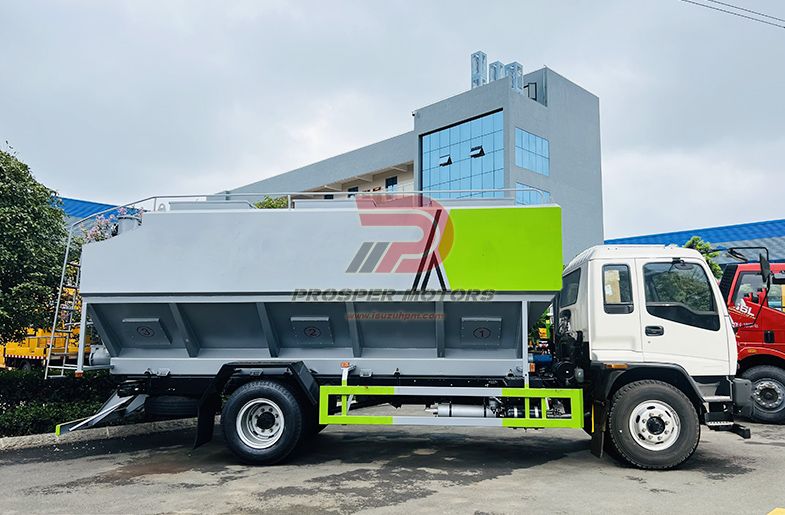 ISUZU FTR 6HK1 એન્જિન 4X2 10Ton 20CBM એનિમલ ફીડ ટ્રક