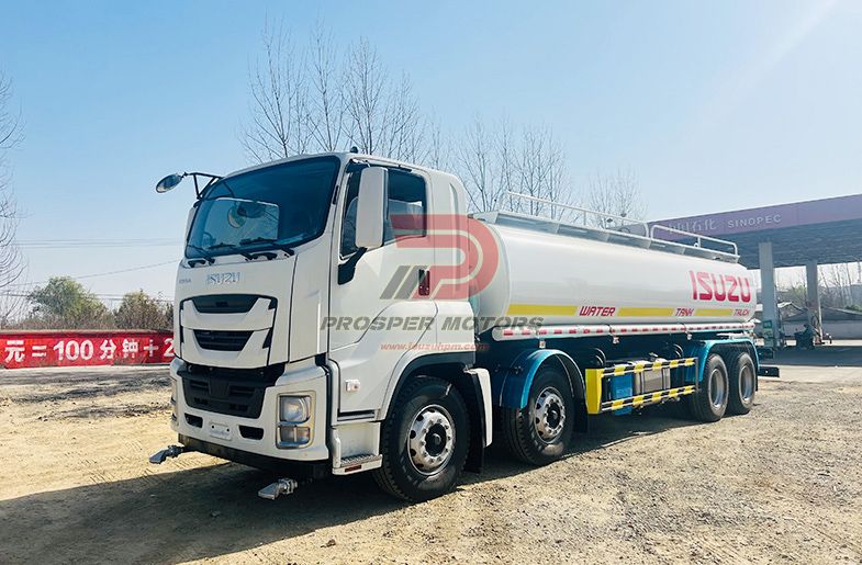 ISUZU GIGA 8X4 6UZ1 25Ton 25,000L پاڻي اسپريلر ٽرڪ