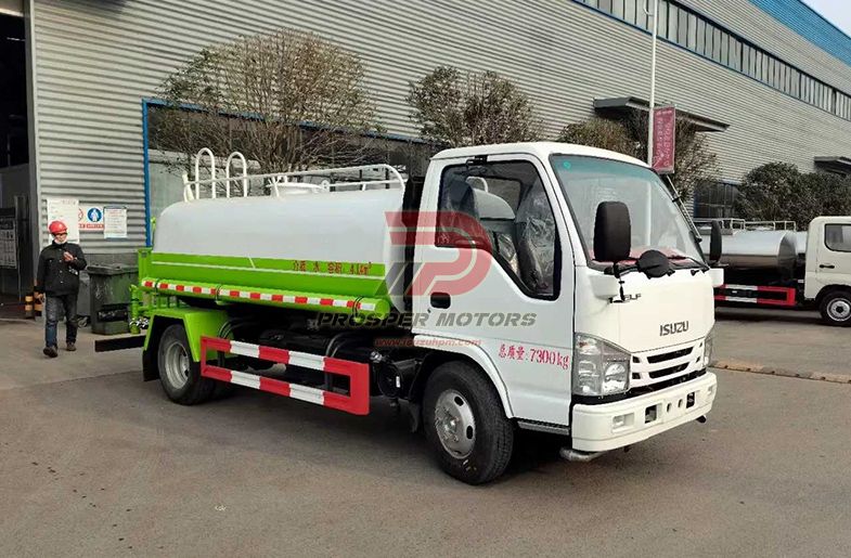 What Is the Difference Between a Water Truck, Water Sprayer Truck and Water Tank Fire Truck?