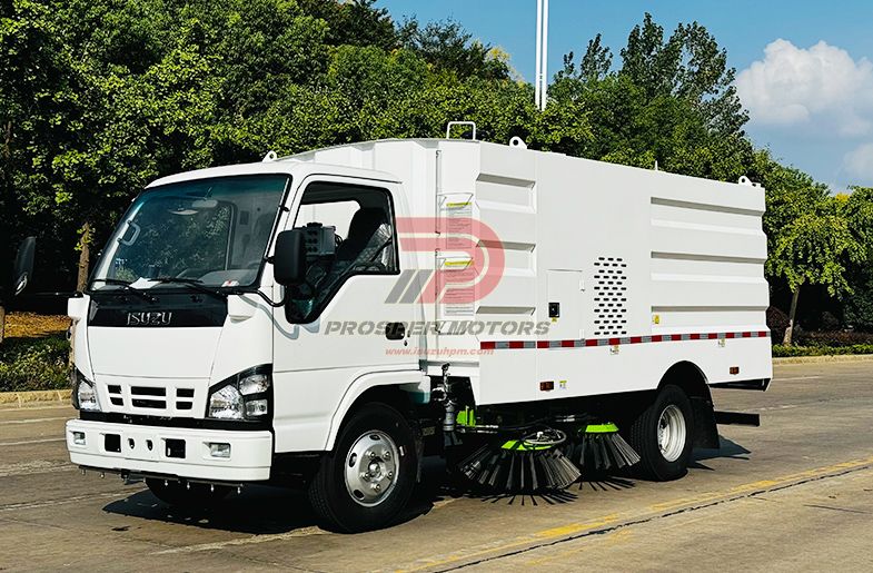 ISUZU QKR Euro3 3000 লিটার রোড সুইপ ট্রাক
