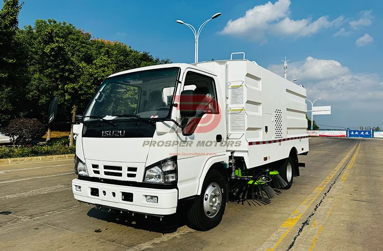 ISUZU QKR Euro3 3000 লিটার রোড সুইপ ট্রাক