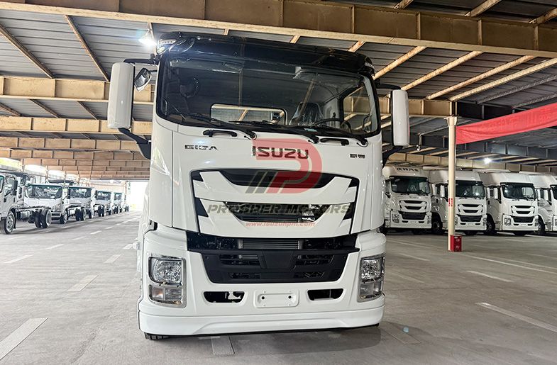ISUZU CYZ 6X4 6UZ1 10L 380PS ISUZU GIGA ԵՐԿԱՐ ՇԱՍԻ