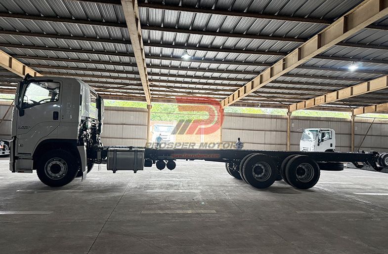 ISUZU CYZ 6X4 6UZ1 10L 380PS ISUZU GIGA ԵՐԿԱՐ ՇԱՍԻ