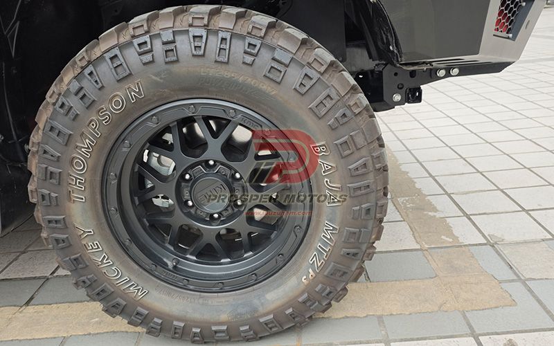 Especificações dos pneus para caminhões leves (LT) L285/70R17