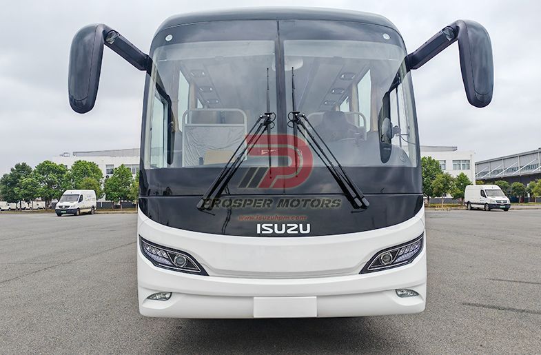 ISUZU 4x2 MT/AMT 55-65 նստատեղեր 12 մ մարզիչ ավտոբուս