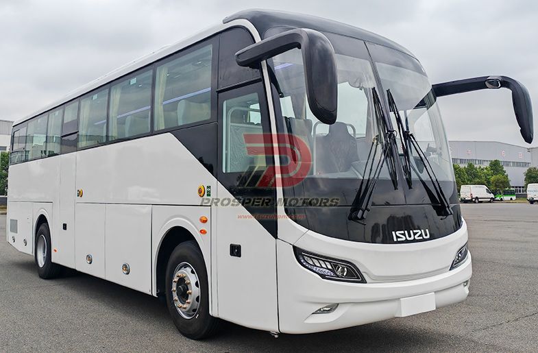 ISUZU 4x2 MT/AMT 55-65 նստատեղեր 12 մ մարզիչ ավտոբուս