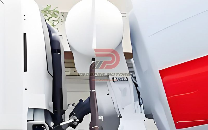 ISUZU FTR motorteljesítmény mixer teherautóhoz