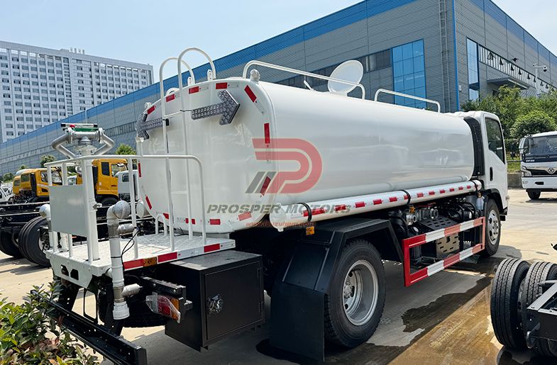 ISUZU FRR 4X2 RHD 4KH1 8Ton 8.000L Road Water Bowser