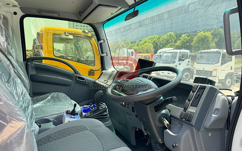 ISUZU Water Trucks RHD kabine