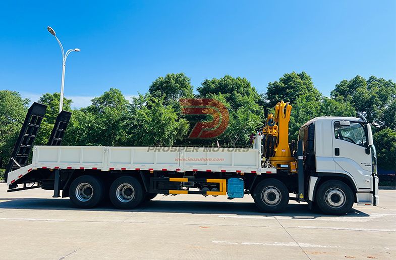 ISUZU GIGA VC66 8X4 ինքնաբեռնվող բեռնատար 10 տոննա կռունկով