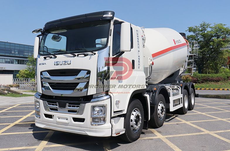 ISUZU GIGA 6UZ1 motora 8x4 12M3 12CBM Mixer Truck Self-Loading