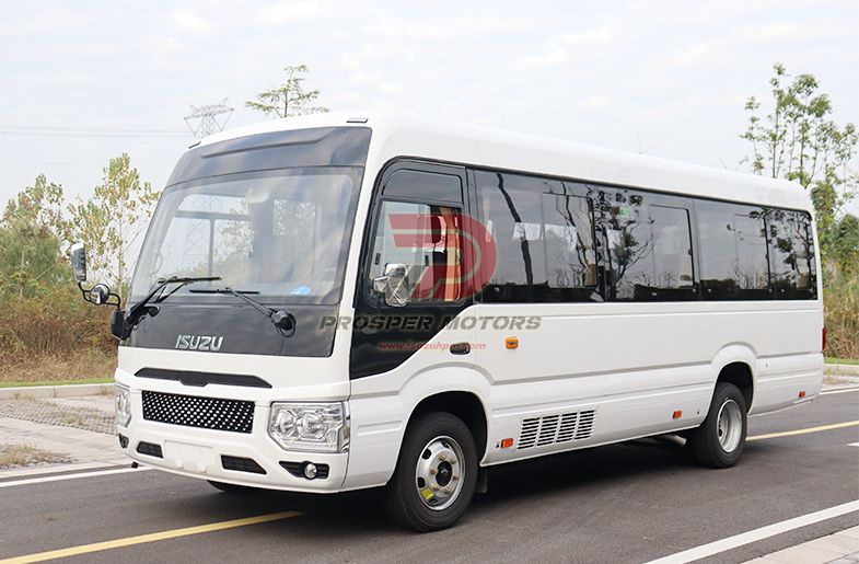 ISUZU 4x2 27-33 assentos 8m Coaster Mini Bus com motor ISUZU