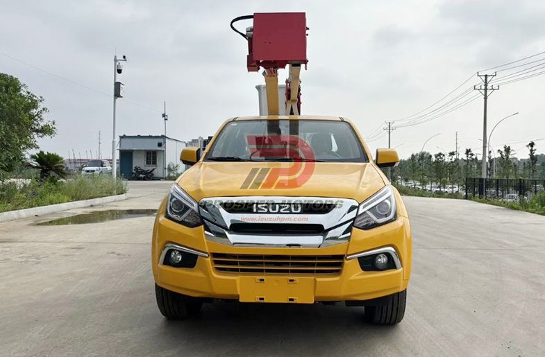وانت ISUZU TAGA 4x4 دو کابینه گیلاس 12 متری