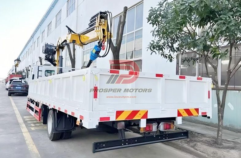 ISUZU 4X2 6W FRR КРАН МАШИНА шнеги бар