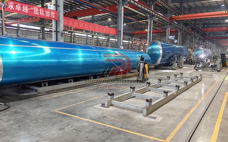 Aluminum alloy fuel truck tank automatic welding workshop