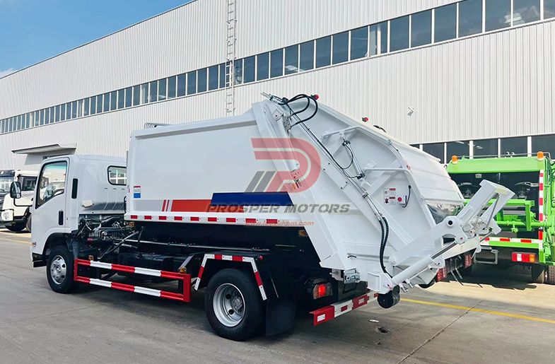 ISUZU 4X2 6W FRR HOOKLIFT COMPRESSED TRUK SAMPAH