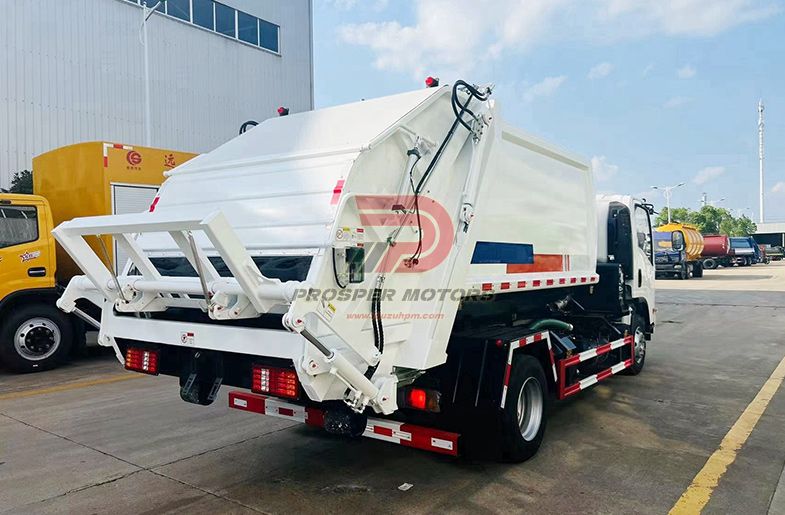 ISUZU 4X2 6W FRR HOOKLIFT COMPRESSED TRUK SAMPAH