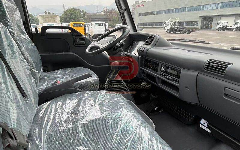 Vantaggi della cabina Isuzu NKR