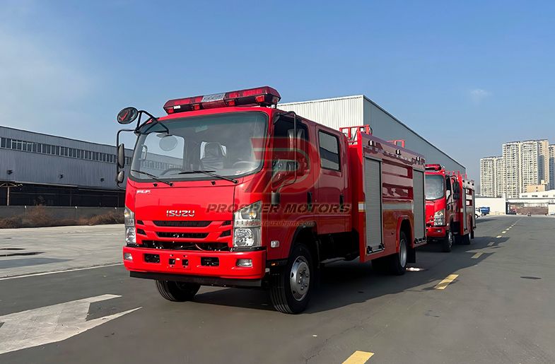 ISUZU 4X2 FRR 3000 LITER tot 4000 liter Brandbestrydingsvragmotor