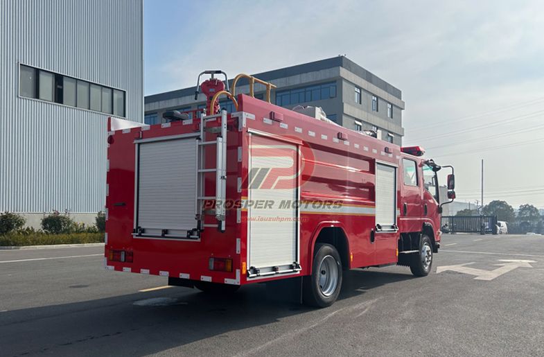 ISUZU 4X2 FRR 3000 LITER tot 4000 liter Brandbestrydingsvragmotor