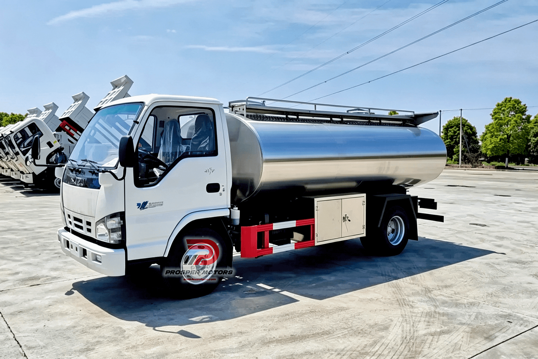 ISUZU 4X2 QKR 5000L Light‑Duty Raw Milk Collection Vehicle