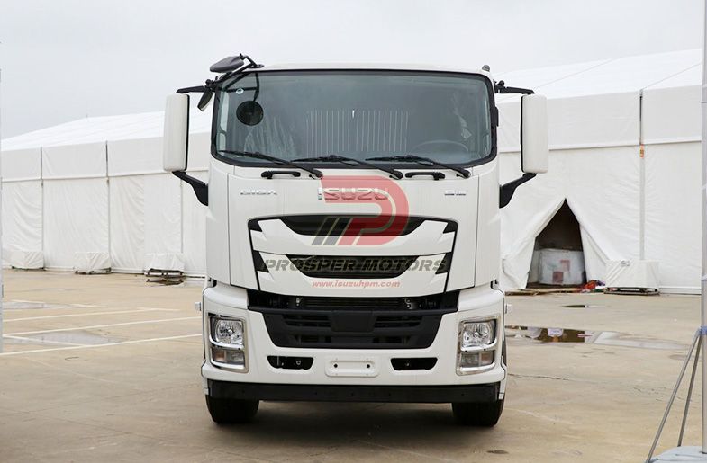 ISUZU CYH 8X4 6UZ1 10L 380PS GIGA TRUCK CHASSIS