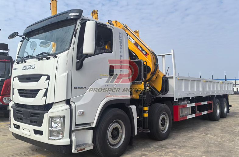 ISUZU CYH GIGA 8X4 28T KNUCKLE BOOM KRAANVRAGMOTOR