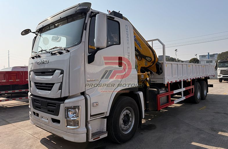 ISUZU CYZ GIGA 6X4 10T FLODING ARM BOOM CRANE TRUCK