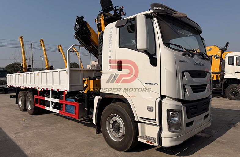ISUZU CYZ GIGA 6X4 10T FLODING ARM BOOM CRANE TRUCK