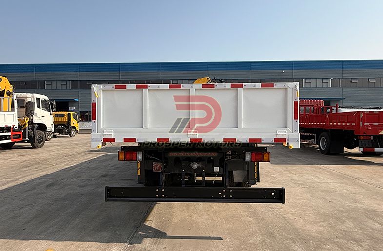 ISUZU CYZ GIGA 6X4 10T FLODING ARM BOOM CRANE TRUCK