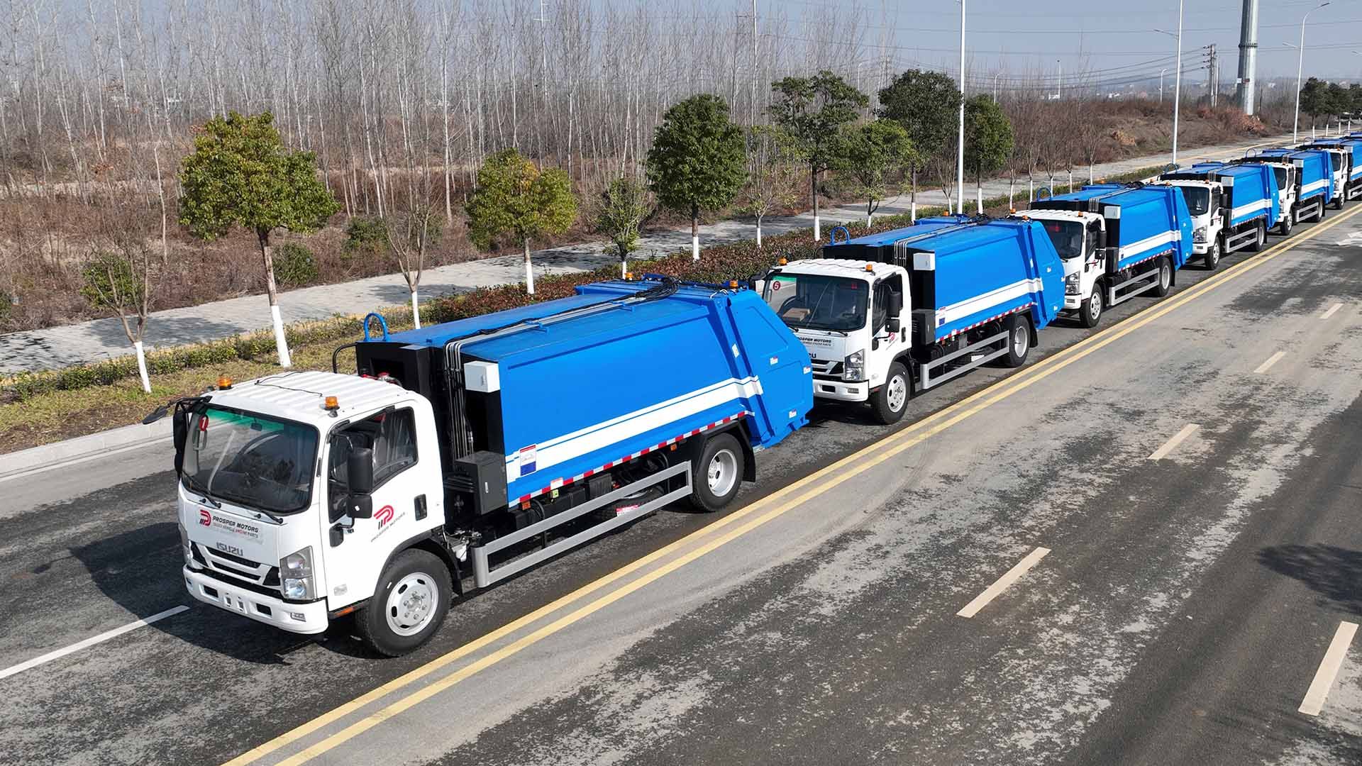 Caminhão de lixo compactador ISUZU FRR 10CBM