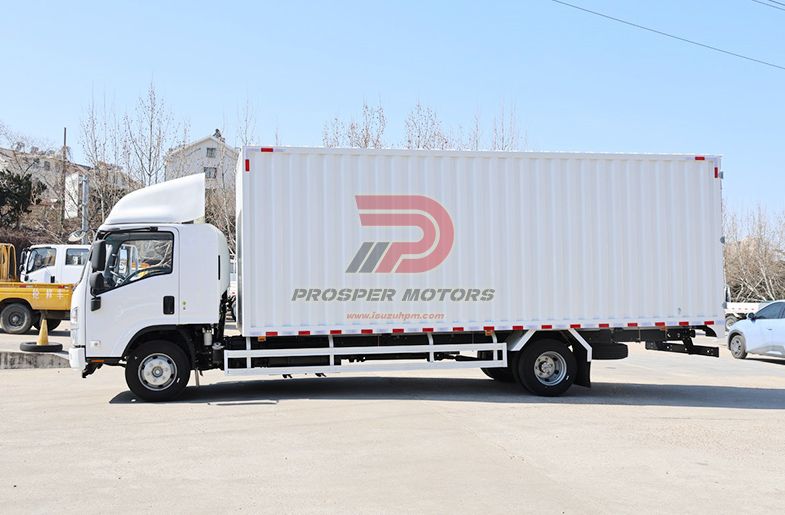 ISUZU FRR 4X2 4HK1 QINGLING 8 ٹن وان کارگو ٹرک