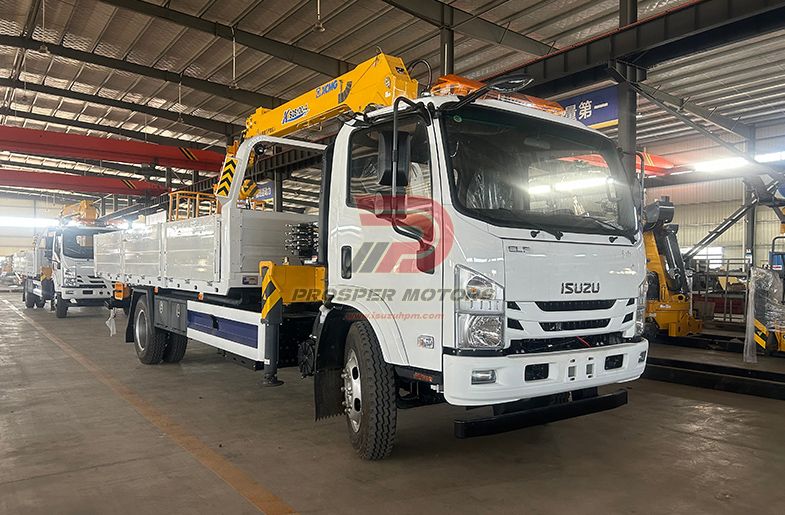 ISUZU FRR 4TON да 5TON стралковы кран з кранам SQS100-4 XCMG