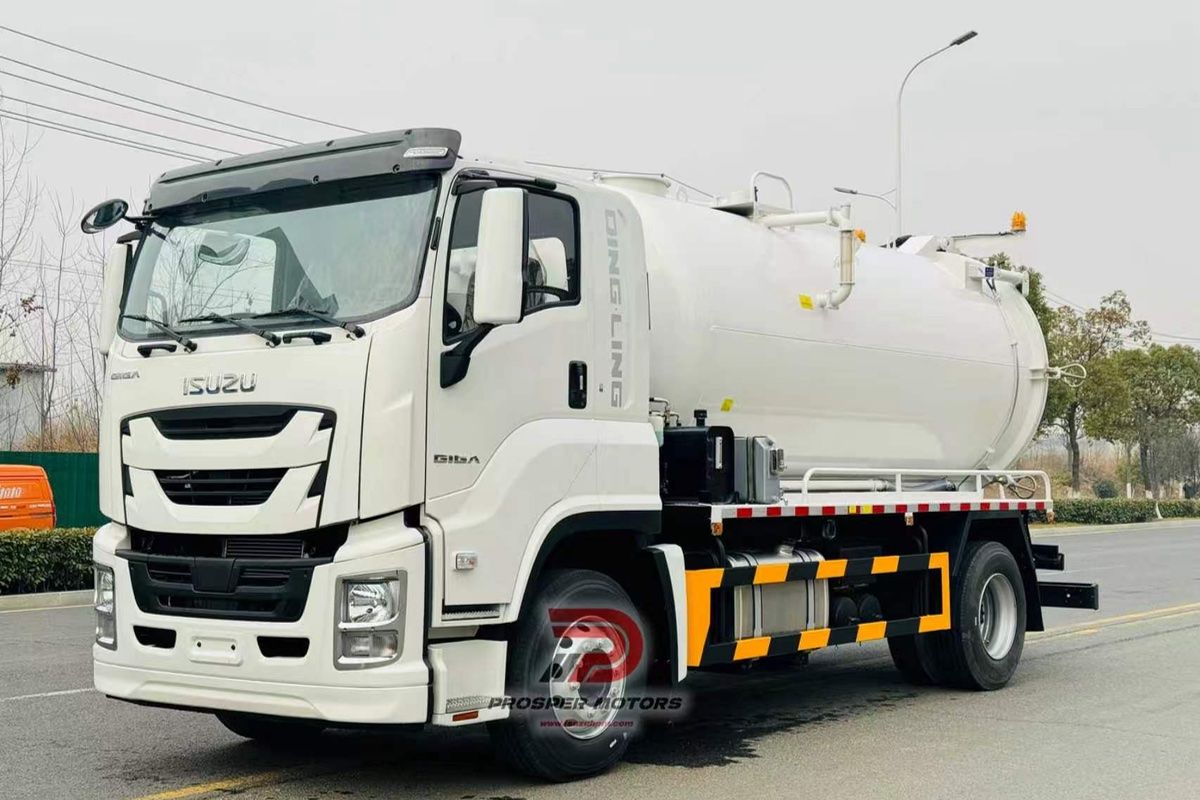 ISUZU FTR 10m³ Caminhão tanque de esgoto a vácuo.jpg
