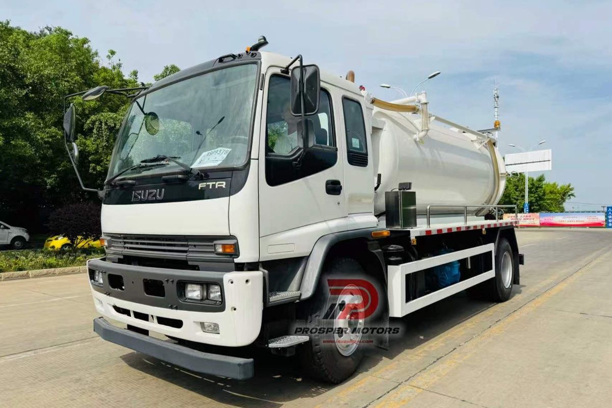 ISUZU FVR 12m³ Combinação Jet Vacuum Tanker.jpg