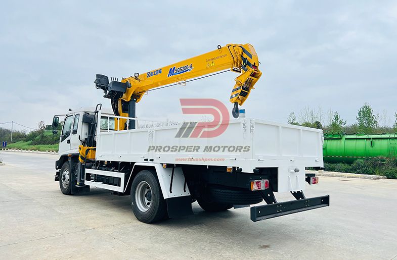 ISUZU FVR 4X2 8T STARGHT ARM BOOM CRANE TRUCK