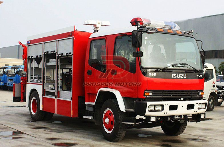 ISUZU FTS ýangyn halas ediji 4x2 ýa-da 4x4 gyssagly kömek